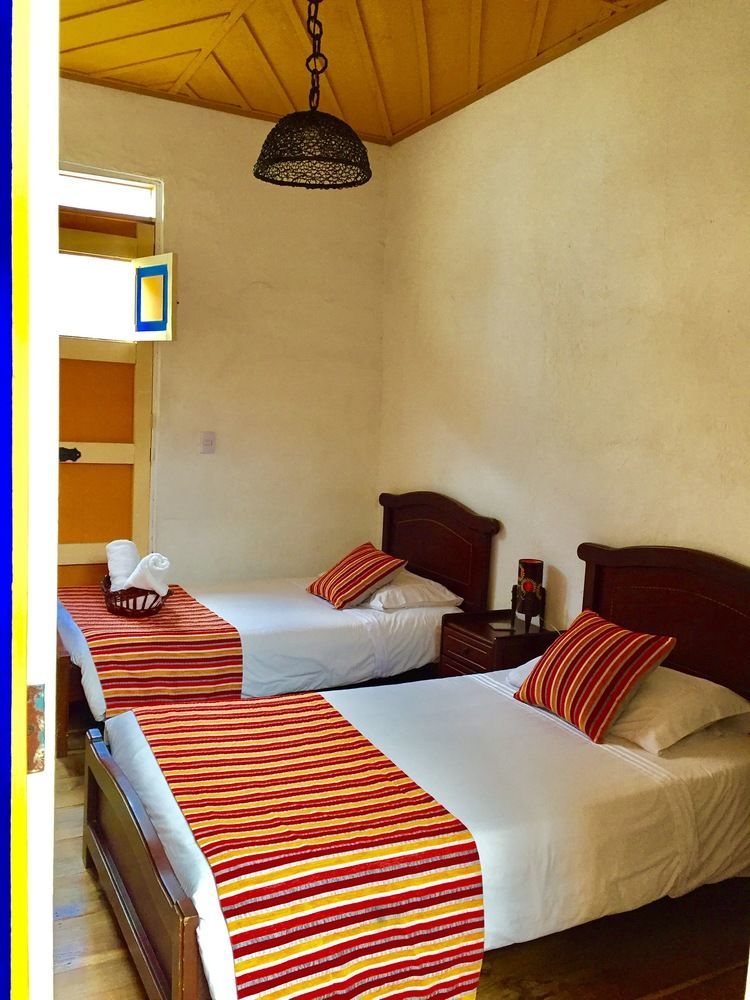 Hostal Ciudad De Segorbe Salento Exterior foto
